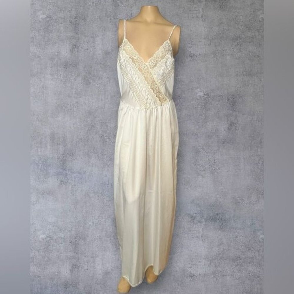 Vintage Victoria's Secret Ivory Satin Peignoir & Nightgown Set - Size M - Picture 6 of 12
